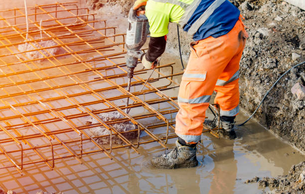 Best Concrete Demolition Services in Belpre, OH